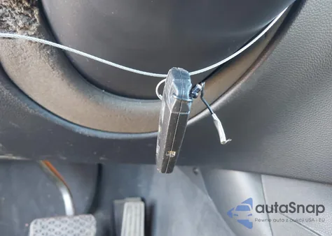 2012 BMW 128I z USA, uszkodzony, nr VIN WBAUP9C57CVL91354